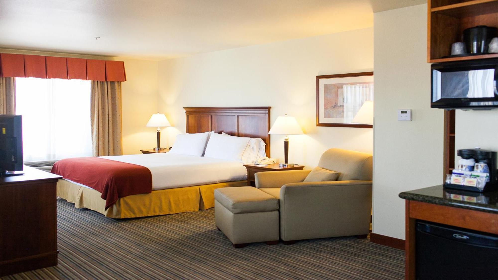 Holiday Inn Express Turlock By Ihg Εξωτερικό φωτογραφία