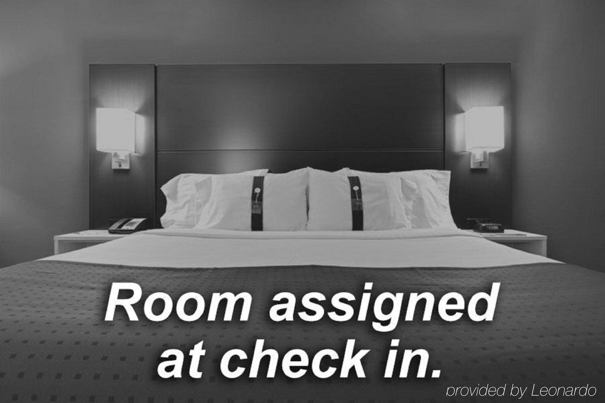 Holiday Inn Express Turlock By Ihg Εξωτερικό φωτογραφία