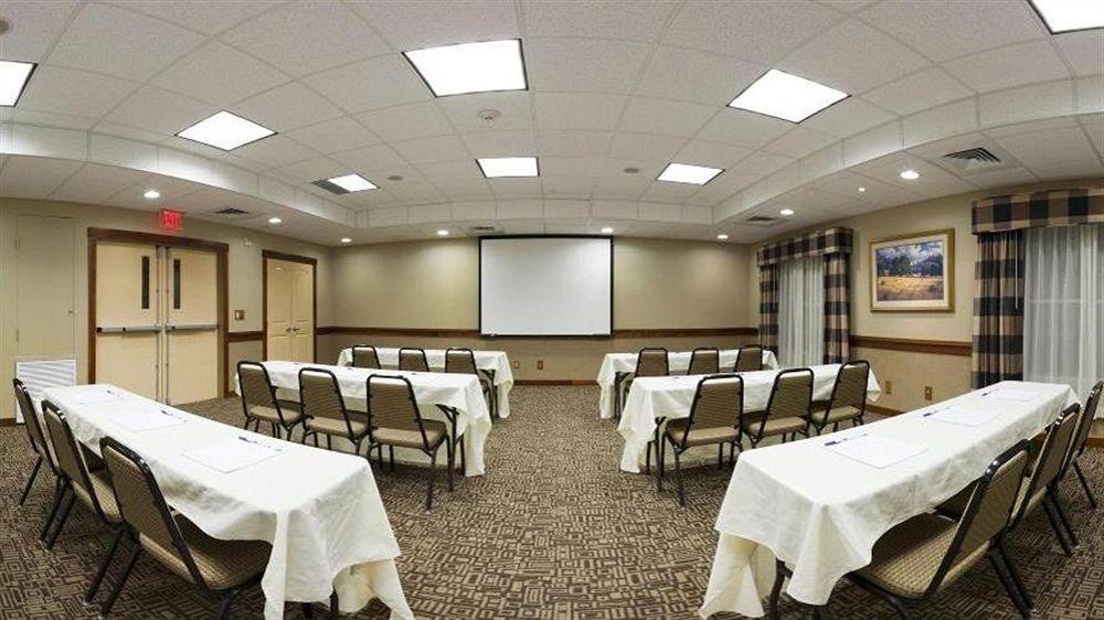 Holiday Inn Express Turlock By Ihg Εξωτερικό φωτογραφία